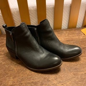 Lucky Brand Black Leather Booties 8.5